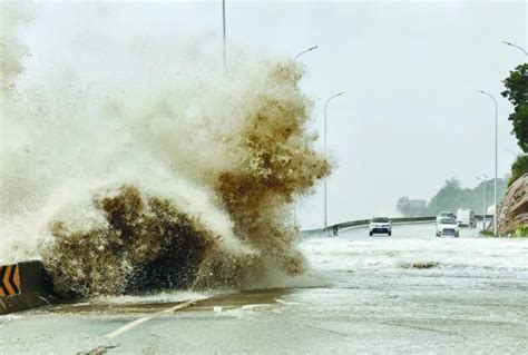 Scientists say climate change fuelled deadly Typhoon .